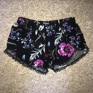 Express Shorts